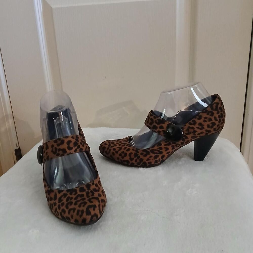 Leopard Print Mary Jane Chunky Block Heels 7 Mob Wife Indie Sleaze Y2K Academia